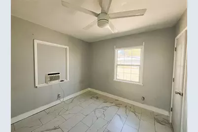 318 Hobart Avenue, Daytona Beach, FL 32114 - Photo 5