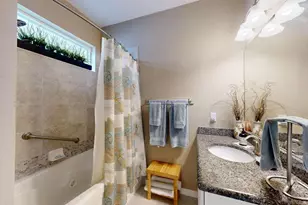 107 Park Pl Cir, Palm Coast, FL 32164 - Photo 5