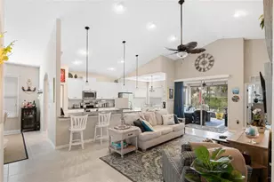 107 Park Pl Cir, Palm Coast, FL 32164 - Photo 3