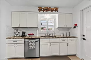 2005 Oriole Ln, South Daytona, FL 32119 - Photo 3