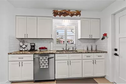 2005 Oriole Lane, South Daytona, FL 32119 - Photo 5