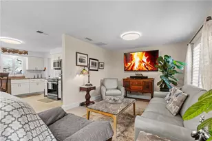 2005 Oriole Ln, South Daytona, FL 32119 - Photo 9