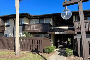 40 Club House Dr, Palm Coast, FL 32137 - Photo 1