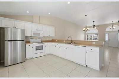 5 Lynn Place #A, Palm Coast, FL 32137 - Photo 3