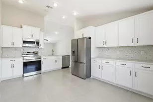 6 Ryder Pl, Palm Coast, FL 32164 - Photo 3