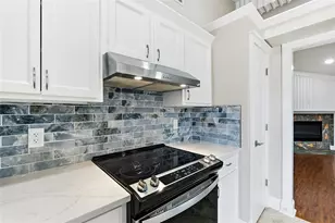 2143 Hovington Cir E, Jacksonville, FL 32246 - Photo 7