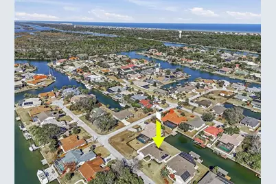 8 Creek Court, Palm Coast, FL 32137 - Photo 3