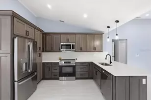 32 Emerson Dr, Palm Coast, FL 32164 - Photo 3