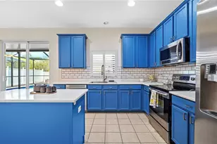 12507 Bay Branch Ct, Tampa, FL 33635 - Photo 9