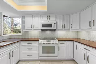 24 Pinehurst Pl, Palm Coast, FL 32137 - Photo 23