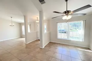 9 Raemond Ln, Palm Coast, FL 32164 - Photo 11