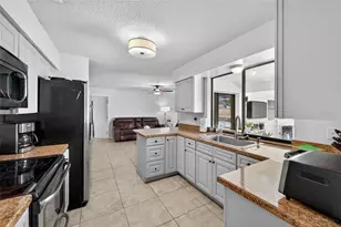 4 Blakeview Ct, Palm Coast, FL 32137 - Photo 17