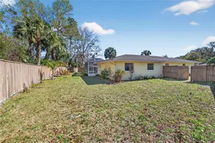 4 Blakeview Ct, Palm Coast, FL 32137 - Photo 7