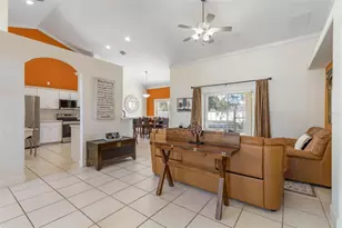 9 Whittlesey Ln, Palm Coast, FL 32164 - Photo 9