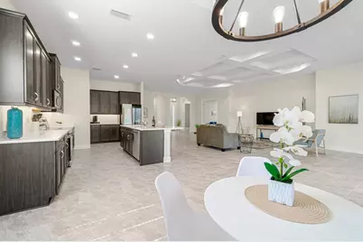 82 N Lakewalk Drive, Palm Coast, FL 32137 - Photo 7