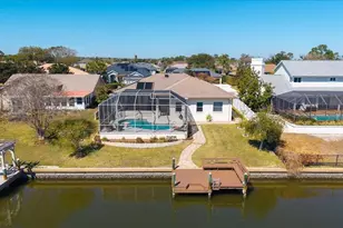 7 Collinson Ct, Palm Coast, FL 32137 - Photo 3