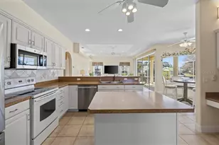 7 Collinson Ct, Palm Coast, FL 32137 - Photo 13