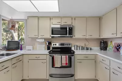 12 Greenbriar Court, Palm Coast, FL 32137 - Photo 11