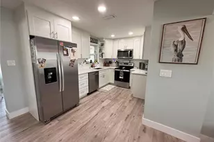 360 Palm Cir, Flagler Beach, FL 32136 - Photo 5