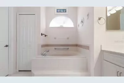 154 Arena Lake Drive, Palm Coast, FL 32137 - Photo 29