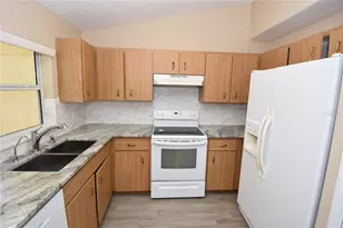 16 Richland Ln, Palm Coast, FL 32164 - Photo 9