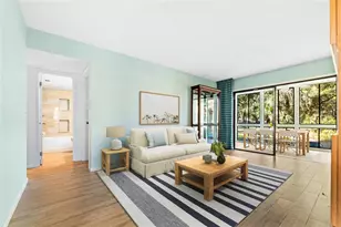 11 Fairways Cir, Palm Coast, FL 32137 - Photo 3