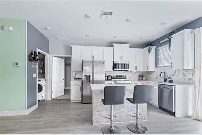 113 Plumosus Park Dr, Deland, FL 32724 - Photo 7