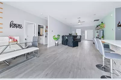 113 Plumosus Park Dr, Deland, FL 32724 - Photo 3