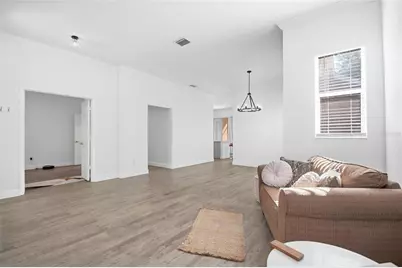 9 Saint Andrews Court, Palm Coast, FL 32137 - Photo 5