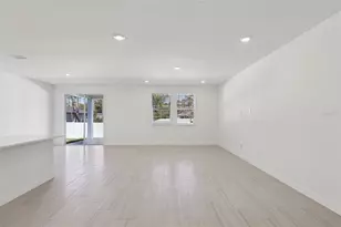 49 Wandering Crk Wy, Palm Coast, FL 32164 - Photo 9