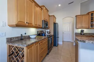 11 Faircastle Ln, Palm Coast, FL 32137 - Photo 5