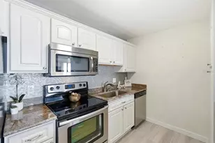 2828 N Atlantic Ave, Daytona Beach, FL 32118 - Photo 15