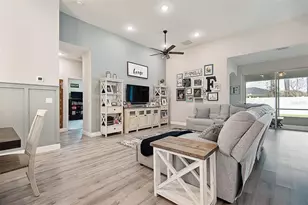 37 Londonderry Dr, Palm Coast, FL 32137 - Photo 5