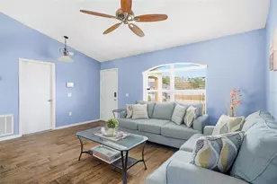 69 London Dr, Palm Coast, FL 32137 - Photo 9