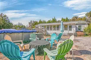 808 Front St, Welaka, FL 32193 - Photo 29