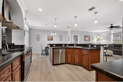 808 Front Street, Welaka, FL 32193 - Photo 13