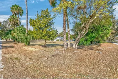 808 Front Street, Welaka, FL 32193 - Photo 33