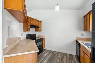 408 Australian Rd NW, Palm Bay, FL 32907 - Photo 7