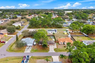 408 Australian Rd NW, Palm Bay, FL 32907 - Photo 19