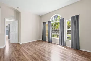 33 Phoenix Ln, Palm Coast, FL 32164 - Photo 9