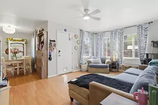 2627 Myrtle Ave, Mims, FL 32754 - Photo 7