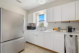 2627 Myrtle Ave, Mims, FL 32754 - Photo 9