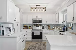 428 Longwood Cir, Longwood, FL 32750 - Photo 11