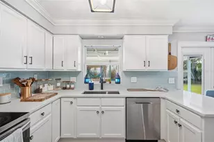 428 Longwood Cir, Longwood, FL 32750 - Photo 9