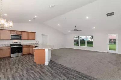 21 Richmond Drive, Palm Coast, FL 32164 - Photo 5