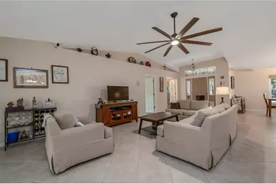 633 Art Center Avenue, New Smyrna Beach, FL 32168 - Photo 7