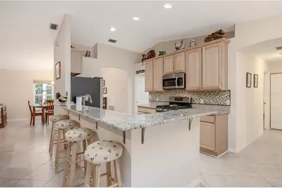 633 Art Center Avenue, New Smyrna Beach, FL 32168 - Photo 7