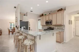 633 Art Center Ave, New Smyrna Beach, FL 32168 - Photo 7