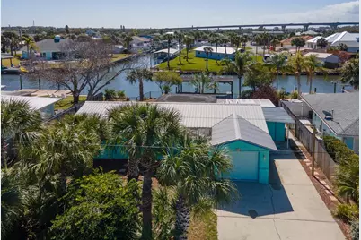 304 Palm Circle, Flagler Beach, FL 32136 - Photo 1