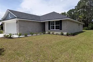 7 Ullynn Pl, Palm Coast, FL 32164 - Photo 3